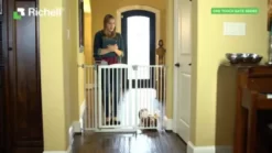 Richell One-Touch Pet Gate II, 32.1-36.4 In. -Pet Supply Store 1258857 VIDEO 1 480x270 1200k