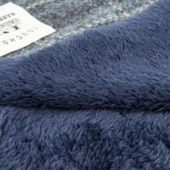 Touchdog 2-in-1 Windowpane Plaided Dog Jacket And Matching Reversible Dog Mat -Pet Supply Store 1789575 A4