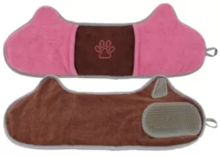 Pet Life Bryer 2-in-1 Hand-Inserted Microfiber Pet Grooming Towel And Brush, Pink, GR51PB