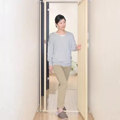 Richell Cat Safety Pet Gate, 28 In. To 37.5 In. 8 Richell Cat Safety Pet Gate, 28 In. To 37.5 In. - Image 8